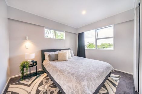 Photo of property in 6 Brightwater Crescent, Totara Park, Upper Hutt, 5018