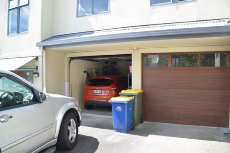 Photo of property in 6/6-8 Pannill Place, Oteha, Auckland, 0632