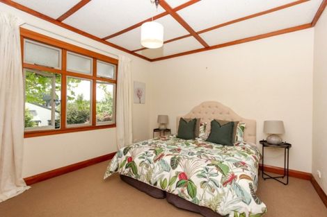 Photo of property in 107 Belt Road, New Plymouth, 4310