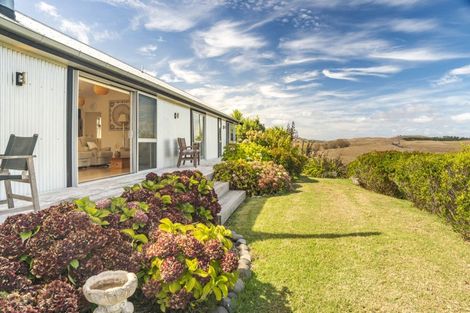 Photo of property in 241d Heatley Road, Whakapirau, Maungaturoto, 0583