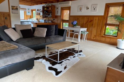 Photo of property in 1/66 Nile Road, Milford, Auckland, 0620