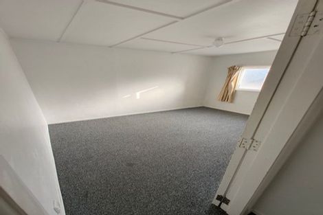 Photo of property in 36 Kamara Road, Glen Eden, Auckland, 0602