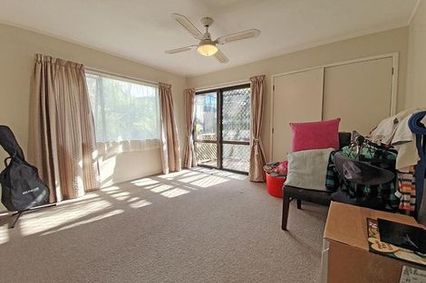 Photo of property in 8c Greenhill Crescent, Pakuranga, Auckland, 2010