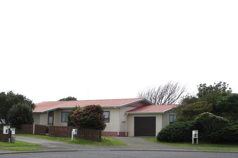 Photo of property in 16 Veronica Place, Bell Block, New Plymouth, 4312
