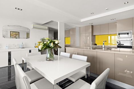 Photo of property in Northridge Apartments Stage Z, 2/22 Hospital Terrace, Hospital Hill, Napier, 4110