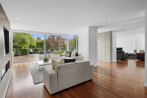 Photo of property in 29 Idris Road, Fendalton, Christchurch, 8052