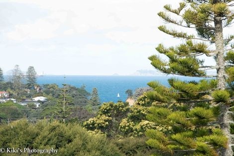 Photo of property in 19 Dunraven Place, Torbay, Auckland, 0630