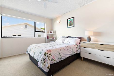 Photo of property in 14 Bannerman Road, Morningside, Auckland, 1022