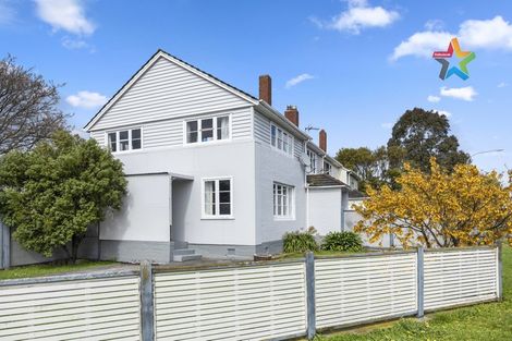 Photo of property in 4/87 Cambridge Terrace, Waterloo, Lower Hutt, 5011