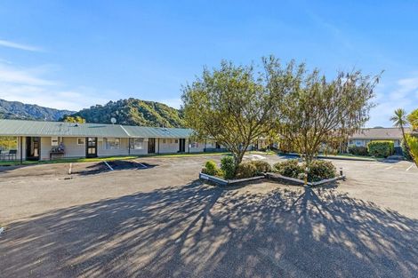 Photo of property in 4u Rutland Street, Picton, 7220