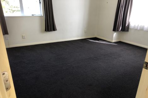 Photo of property in 46 Millstream Drive, Henderson, Auckland, 0610