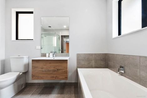 Photo of property in 21 Thomason Crescent, Pokeno, 2402