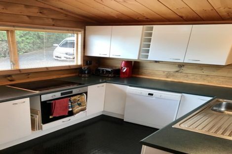 Photo of property in 9 Kate Way, Karori, Wellington, 6012