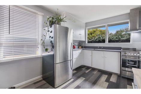 Photo of property in 1/6 Jade Place, Parklands, Christchurch, 8083