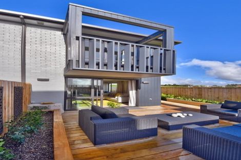 Photo of property in 51 Carder Court, Hobsonville, Auckland, 0618