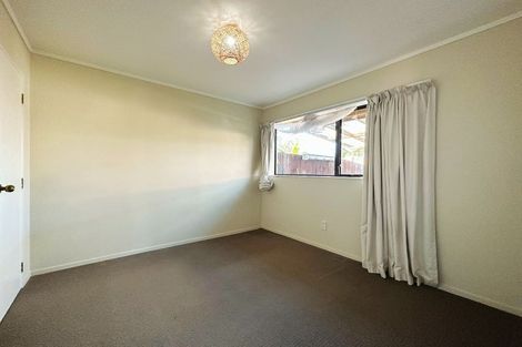 Photo of property in 6/60 Nikau Street, New Lynn, Auckland, 0600