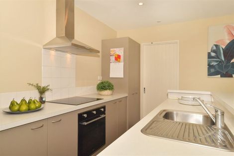 Photo of property in 9b Ferndown Lane, Bromley, Christchurch, 8062