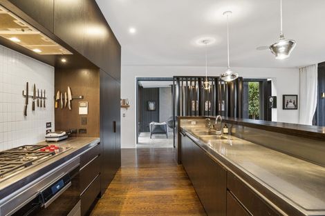 Photo of property in 45 Livingstone Street, Westmere, Auckland, 1022