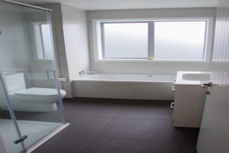 Photo of property in 25 Magnetic Place, Cromwell, 9310