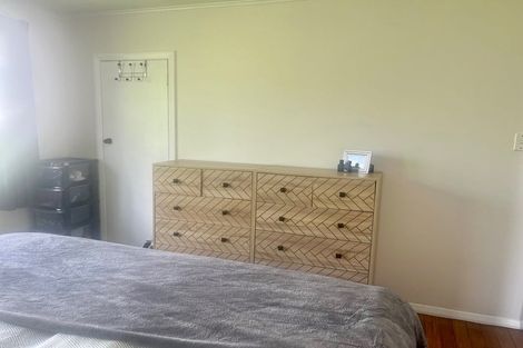 Photo of property in 15 Wiremu Place, Blagdon, New Plymouth, 4310