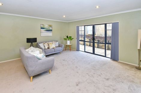 Photo of property in 89 Rathmar Drive, Manurewa, Auckland, 2105