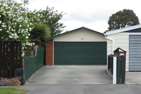 Photo of property in 11 Palmer Street, Rangiora, 7400