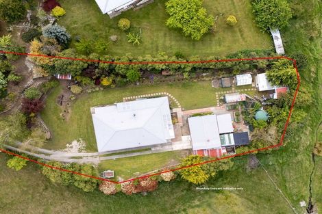 Photo of property in 39 Tamblyn Drive, Lake Roxburgh Village, Roxburgh, 9571