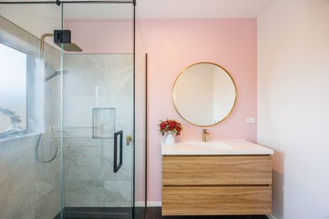 Photo of property in 11a Belvedere Crescent, Takaro, Palmerston North, 4412