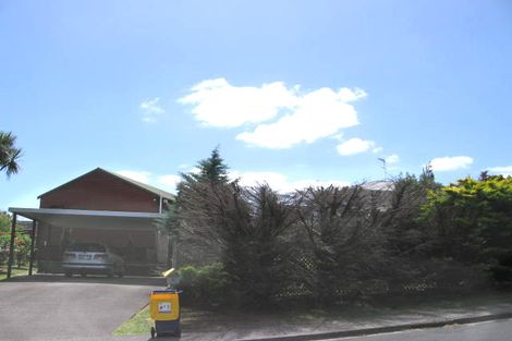 Photo of property in 33 Gatman Street, Birkdale, Auckland, 0626