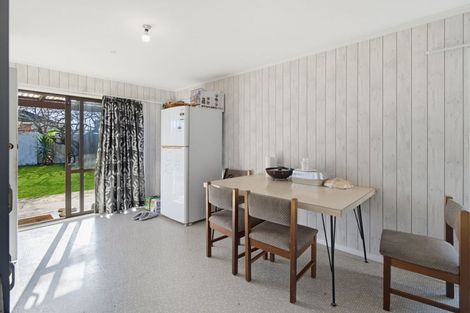 Photo of property in 2/1101 Cunningham Crescent, Mayfair, Hastings, 4122
