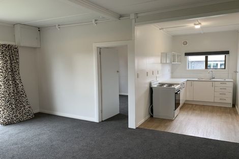 Photo of property in 27 Ngaio Street, Otaki Beach, Otaki, 5512