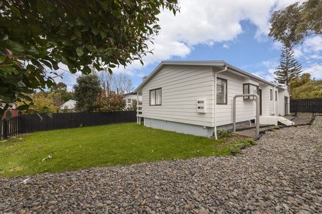 Photo of property in 1/41 Sabulite Road, Kelston, Auckland, 0602