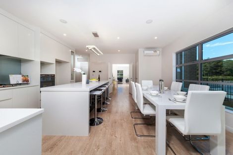 Photo of property in 5 Timmer Road, Flat Bush, Auckland, 2019
