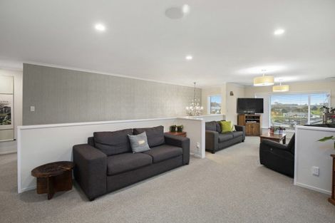 Photo of property in 50 Anselmi Ridge Road, Pukekohe, 2120