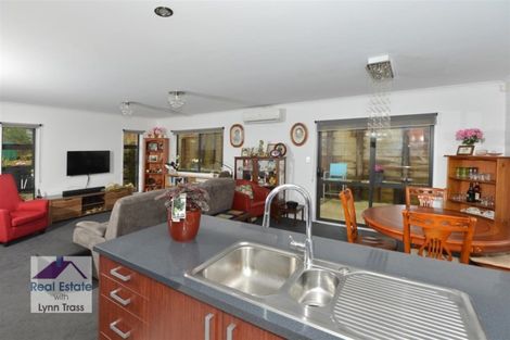 Photo of property in 1 Cole Terrace, Te Kamo, Whangarei, 0112