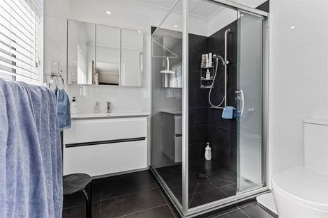 Photo of property in Maltworks Villas, 63/60 Port Hills Road, Heathcote Valley, Christchurch, 8022