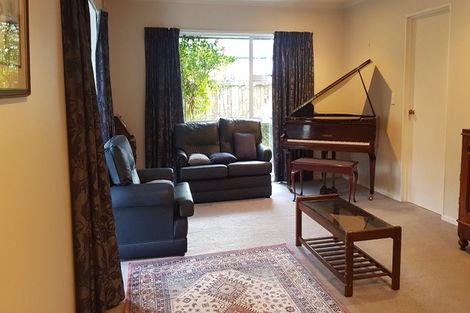 Photo of property in 9 Pentonville Close, Westmorland, Christchurch, 8025