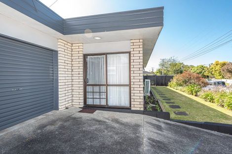 Photo of property in 10 Caius Avenue, Gonville, Whanganui, 4501