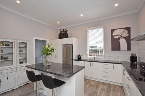 Photo of property in 87 Robertson Street, Richmond, Invercargill, 9810