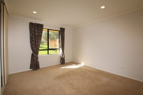 Photo of property in 174 Kyle Road, Greenhithe, Auckland, 0632
