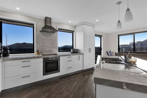 Photo of property in 3 Jules Crescent, Bell Block, New Plymouth, 4312