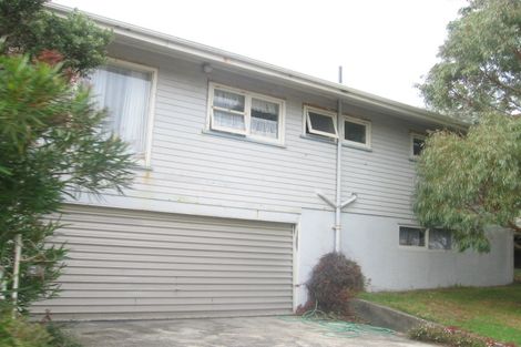 Photo of property in 21 Bushey Way, Maungaraki, Lower Hutt, 5010