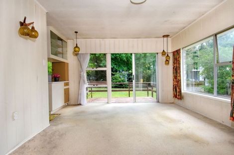 Photo of property in 1/14 Battle Place, Glenfield, Auckland, 0629
