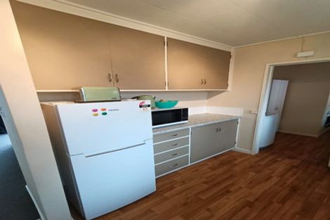 Photo of property in 2/45 Royal Street, Upper Hutt, 5018