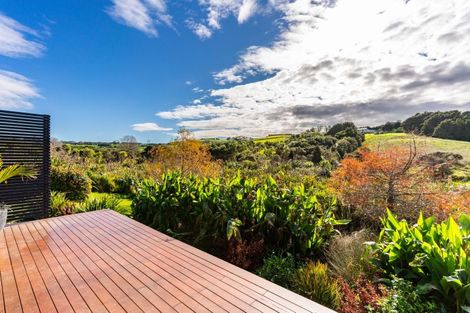 Photo of property in 667 Kaiwaka-mangawhai Road, Hakaru, Wellsford, 0975