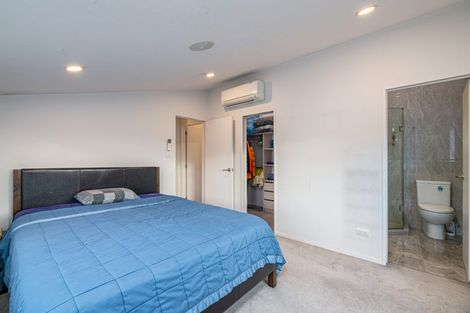 Photo of property in 5a Woodside Road, Massey, Auckland, 0614