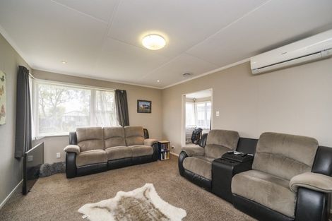 Photo of property in 123 Ruamahanga Crescent, Terrace End, Palmerston North, 4410