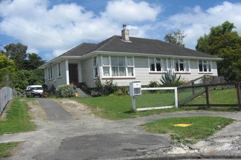 Photo of property in 28 Wilson Street, Pahiatua, 4910