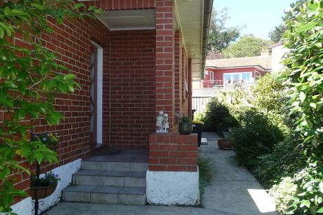 Photo of property in 51 Sunbury Street, Andersons Bay, Dunedin, 9013