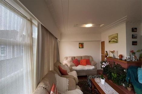 Photo of property in 526 Te Atatu Road, Te Atatu Peninsula, Auckland, 0610
